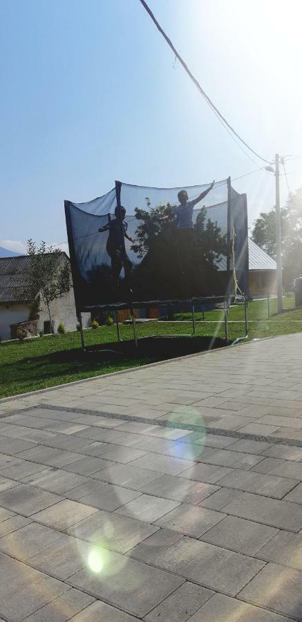 Apartmani Bilic Korenica Exterior foto