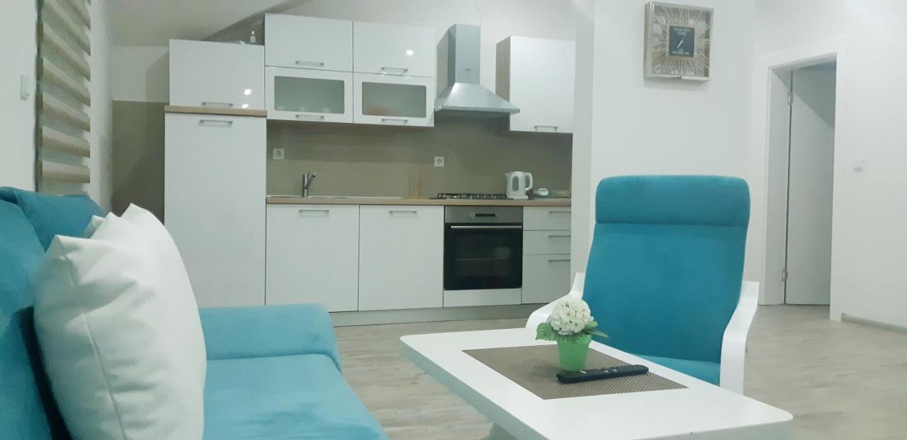 Apartmani Bilic Korenica Exterior foto